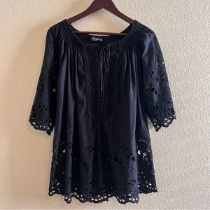 Satrinsha Paris Crochet and Eyelet Tunic Top Size Small